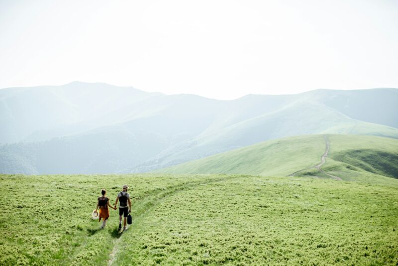 Couple traveling in the mountains