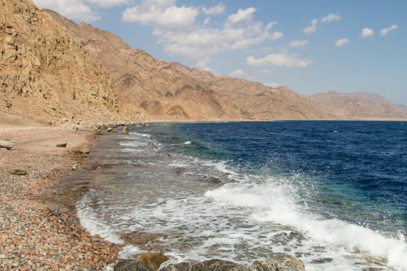 The coastline of the Red Sea and the mountains in the background. Egypt, the Sinai Peninsula.