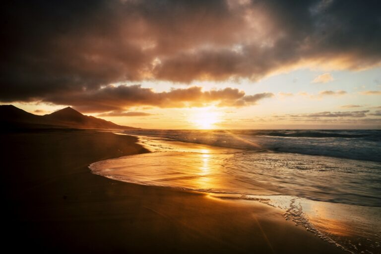 Wonderful timeless sunset at the beach